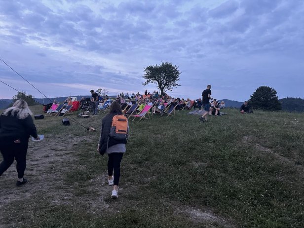 Plenerowe KIno MARZENIE, seans na Cieńkowie